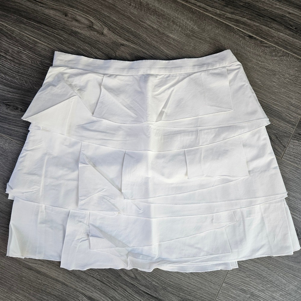BCBGMAXAZRIA White Tiered Mini Skirt Cotton Blend Size 8 Stretch